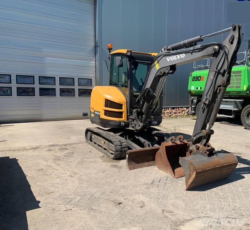 Volvo EC 35 D 小型挖土機/掘鑿機<7t(小型挖掘機)