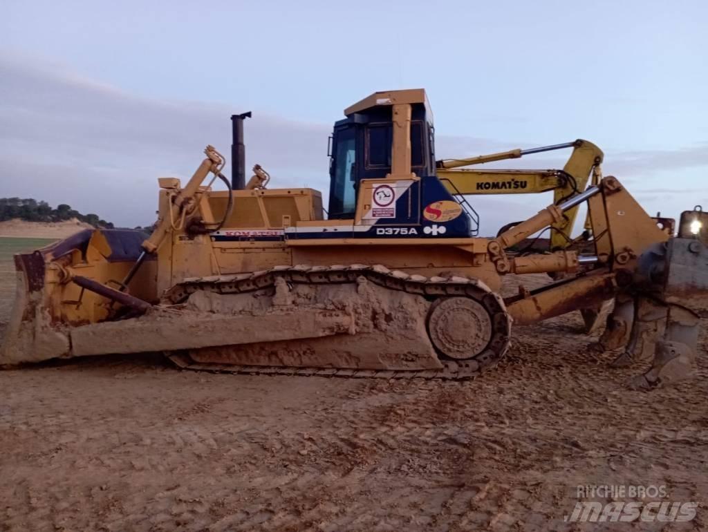 Komatsu D 375 A-2 履帶推土機