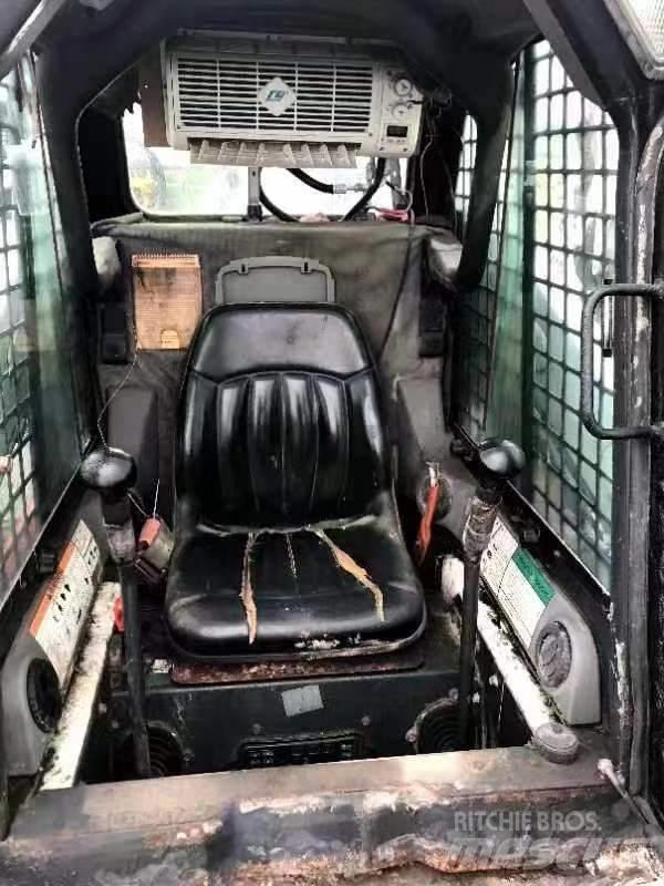 Bobcat S 185 滑移轉向裝載機