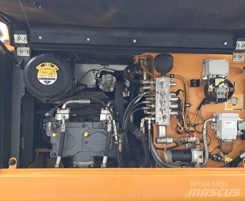 Liebherr R 926 LC 履帶式 挖土機/掘鑿機/挖掘機