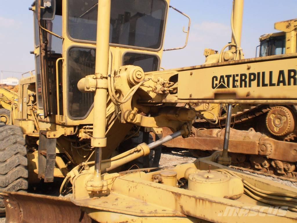 CAT 14 G 平土機