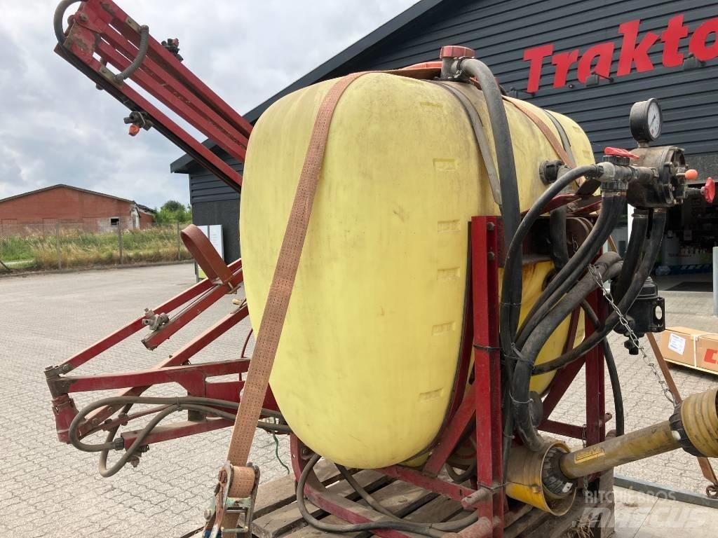 Hardi NK 600 承載式噴霧機