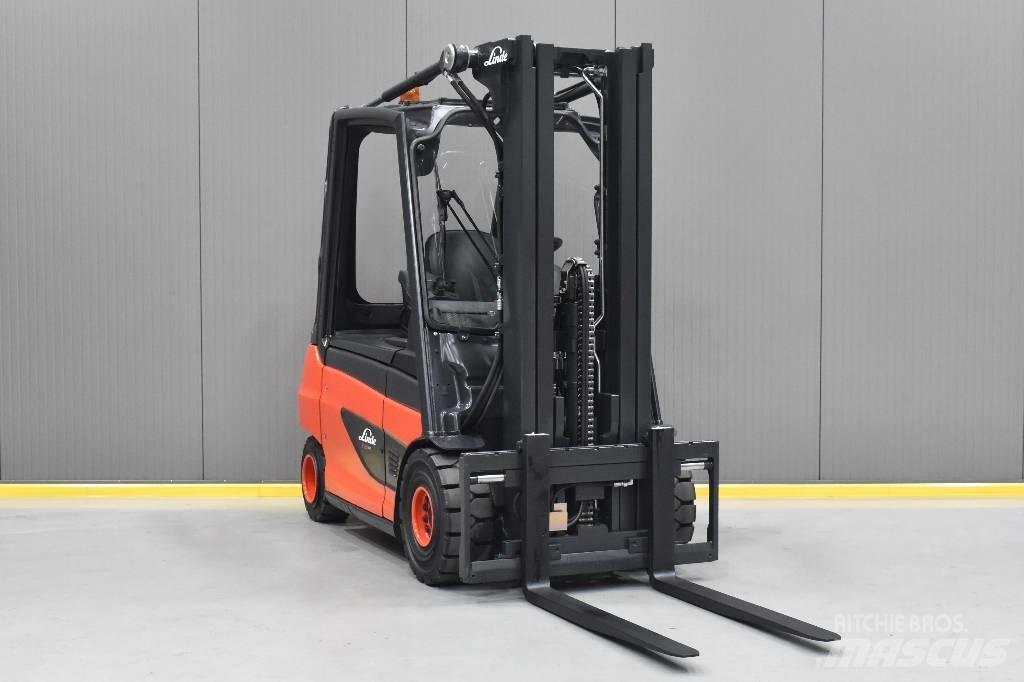 Linde E 30-01 電動堆高機