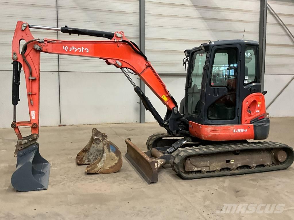 Kubota U 55-4 小型挖土機/掘鑿機<7t(小型挖掘機)