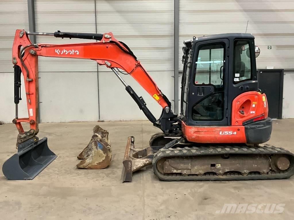 Kubota U 55-4 小型挖土機/掘鑿機<7t(小型挖掘機)