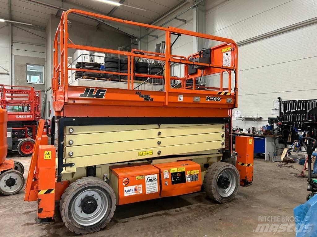 JLG M 4069 LE 剪式升降機