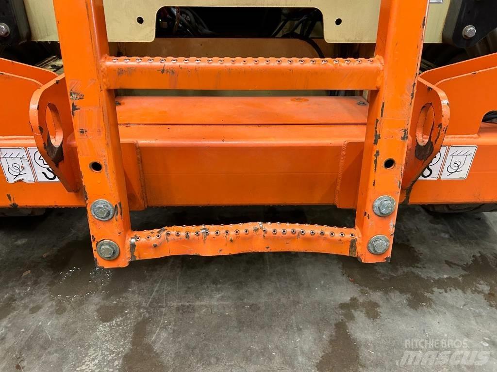 JLG M 4069 LE 剪式升降機