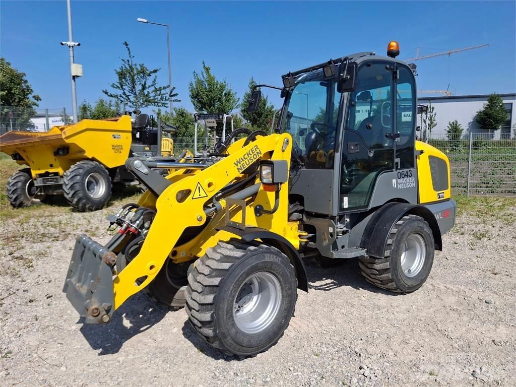 Wacker Neuson WL32 輪胎式裝載機
