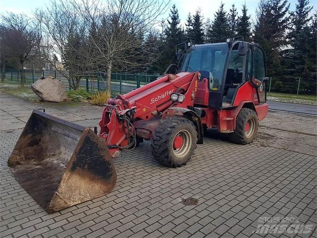 Schäffer 6680T 小型裝載機
