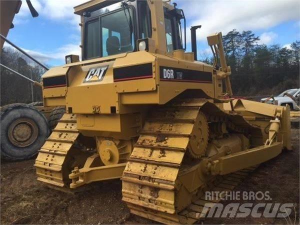CAT D 6 R 履帶推土機