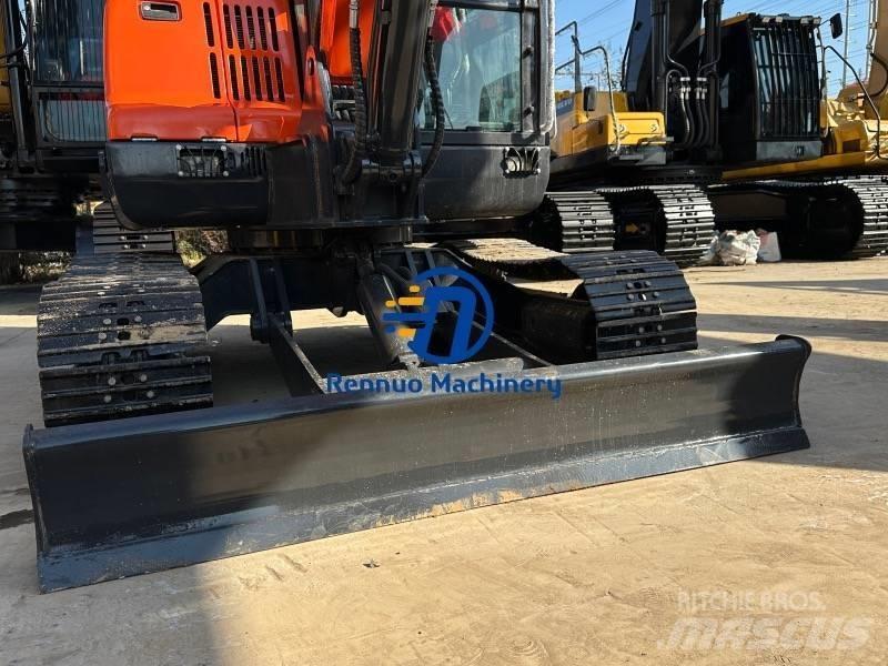 Doosan DX 60 小型挖土機/掘鑿機<7t(小型挖掘機)