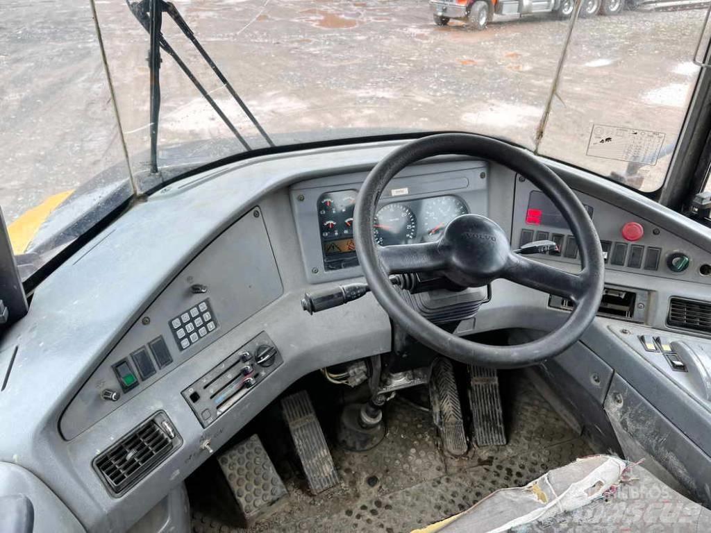 Volvo A 35 D 鉸接式起吊車
