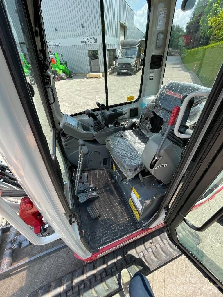 Takeuchi TB 225 小型挖土機/掘鑿機<7t(小型挖掘機)