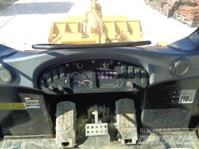 CAT 963 C II 推土機