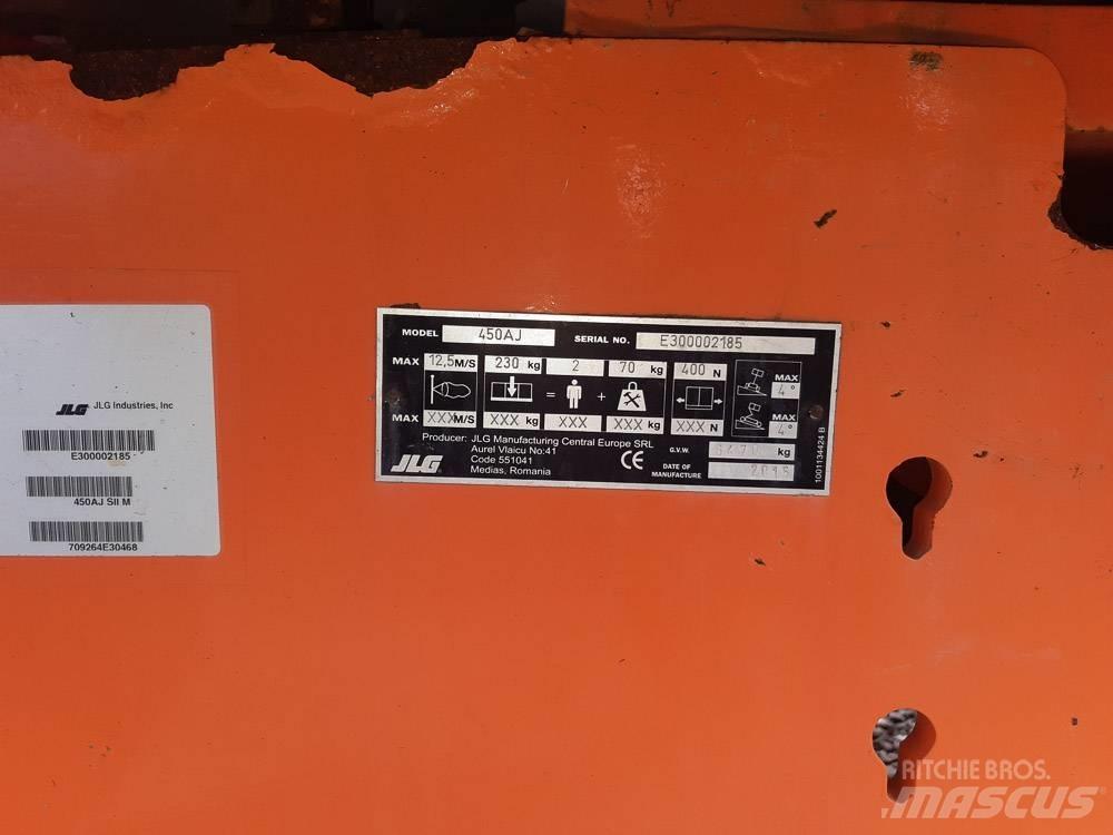 JLG BOOM LIFT 曲臂高空作業車