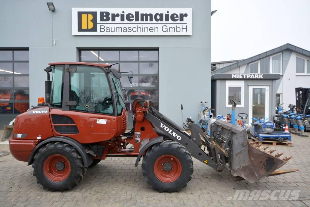 Volvo L 20 F 輪胎式裝載機