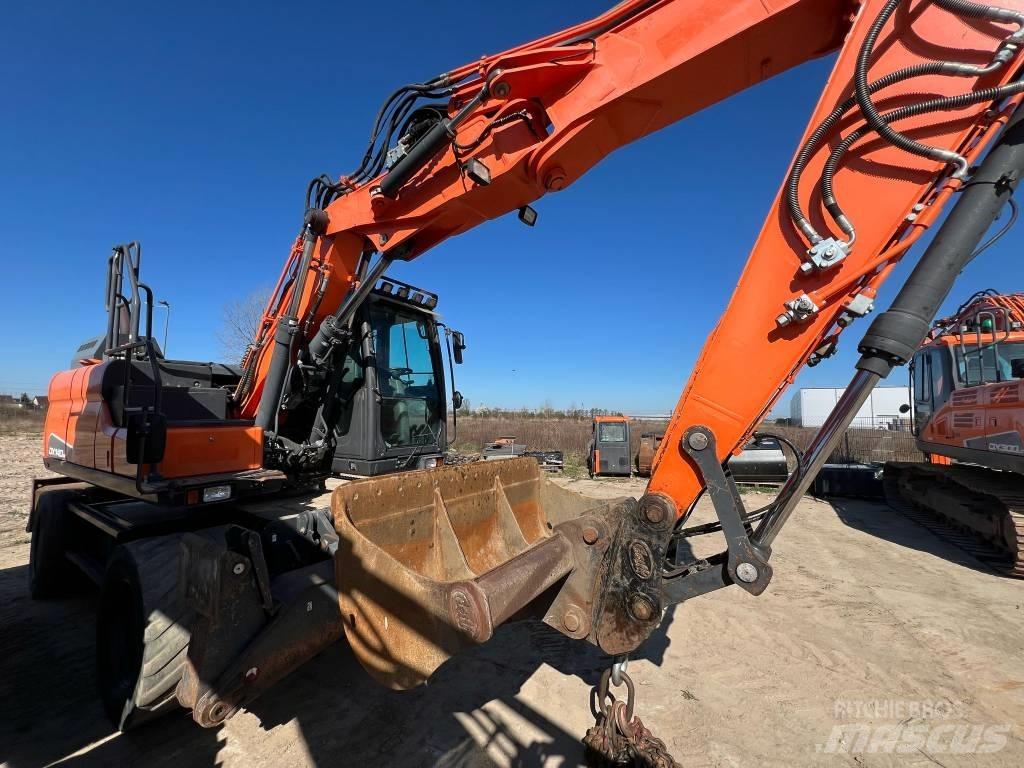 Doosan DX140W-5 旋轉式挖土機/掘鑿機/挖掘機