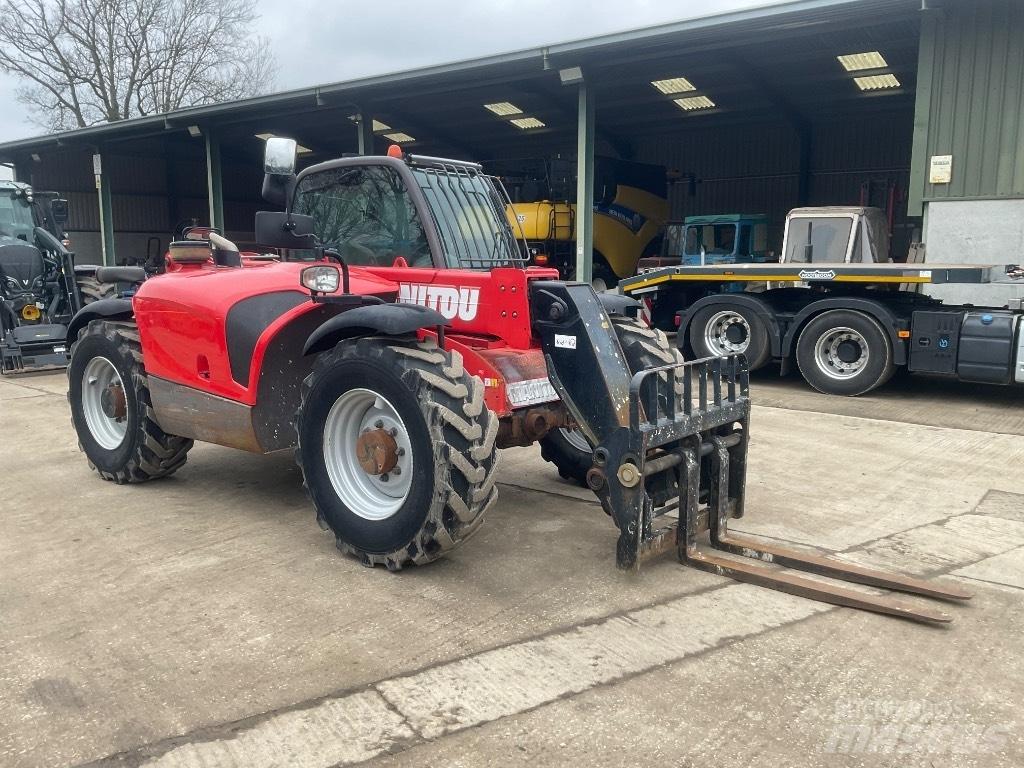 Manitou MT 732 農業用伸縮臂裝載機
