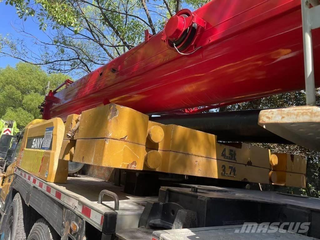 Sany STC 800 T5 越野起重機