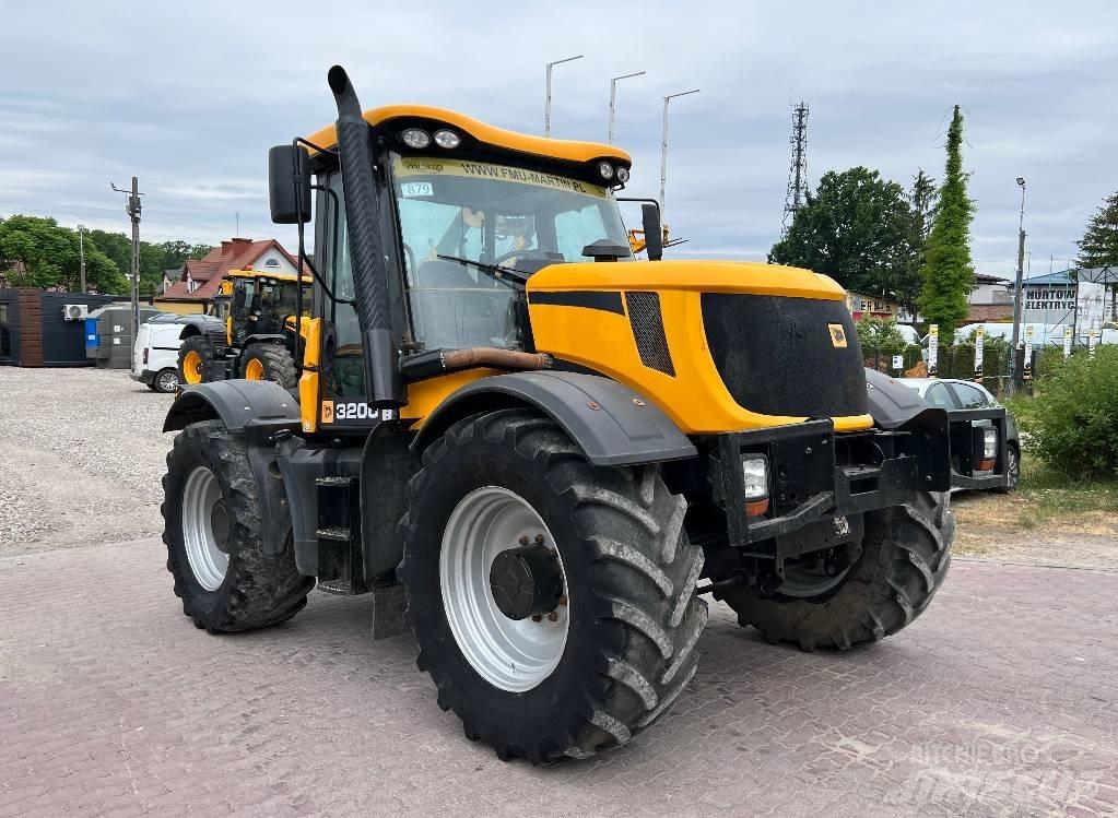 JCB Fastrac 3200 曳引機