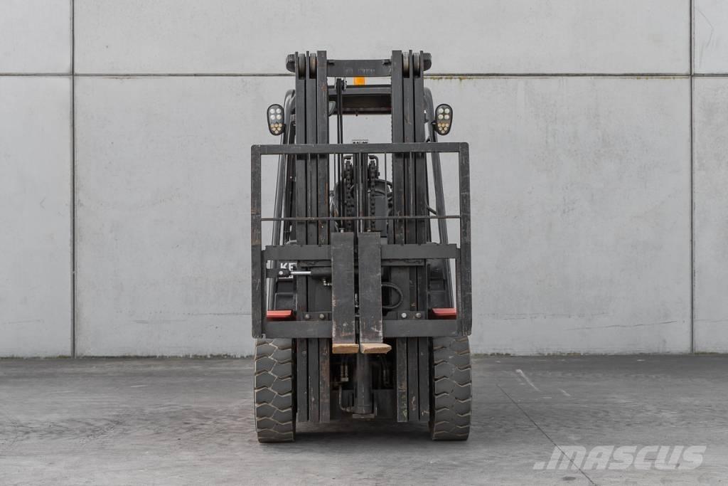 Manitou MI 30 D 柴油卡車