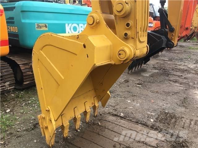 Komatsu PC 200 履帶式 挖土機/掘鑿機/挖掘機