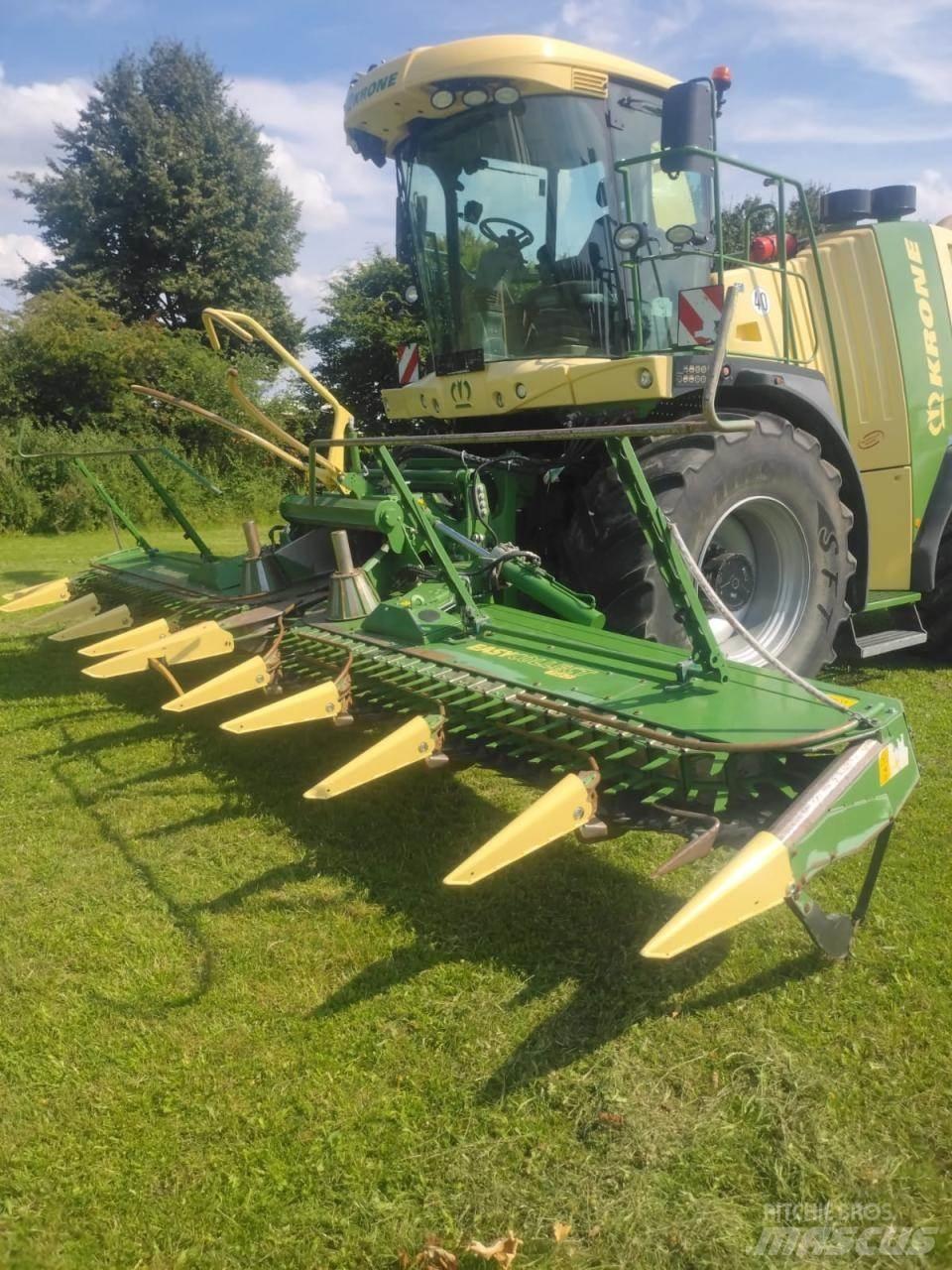 Krone Big X 700 自走式飼料採集機
