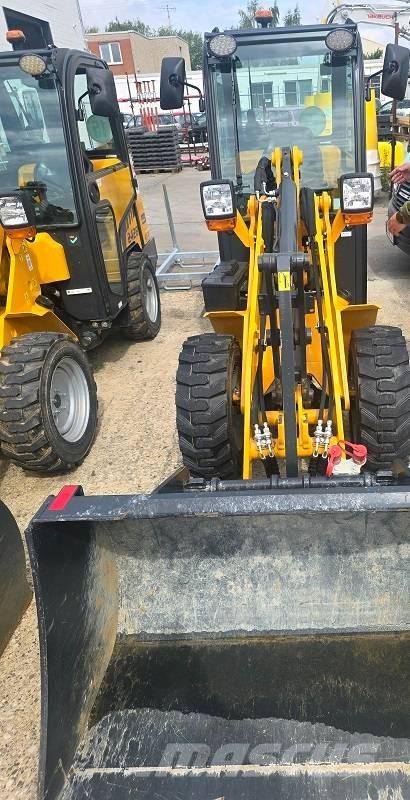 Schäffer 2428 SLT 滑移轉向裝載機