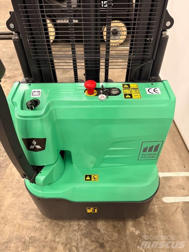 Mitsubishi SBP12QLDI 行走控制式堆積機