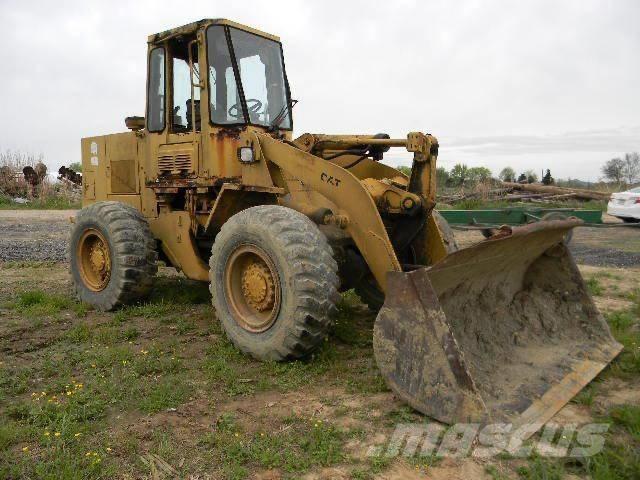CAT 916 輪胎式裝載機