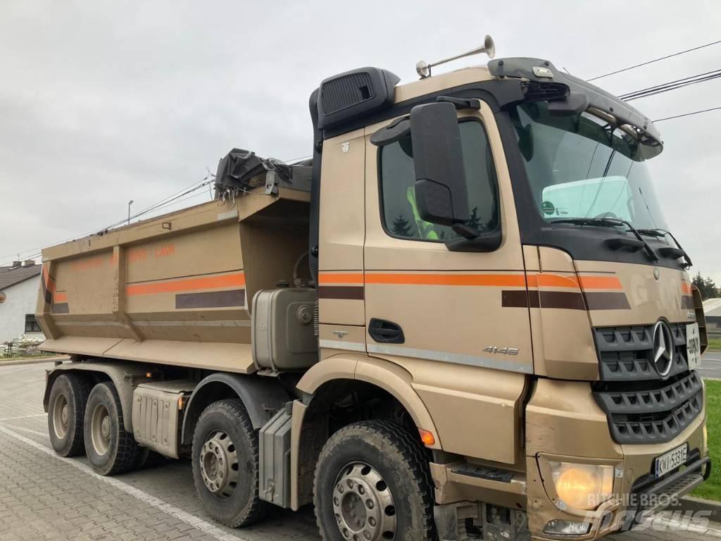 Mercedes-Benz Arocs 傾卸式卡車