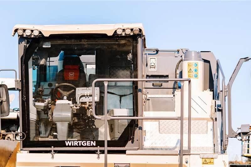 Wirtgen WR240 其他貨車
