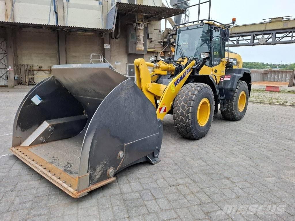 Komatsu WA 270-8E0 輪胎式裝載機