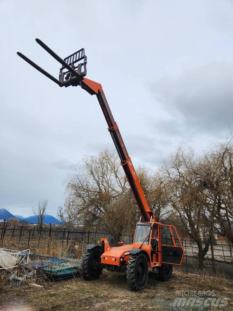 JLG Skytrack 伸縮臂操作車