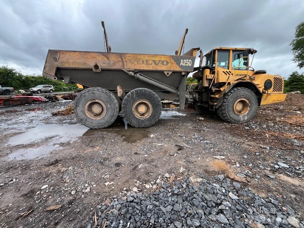 Volvo A 25 D 鉸接式起吊車