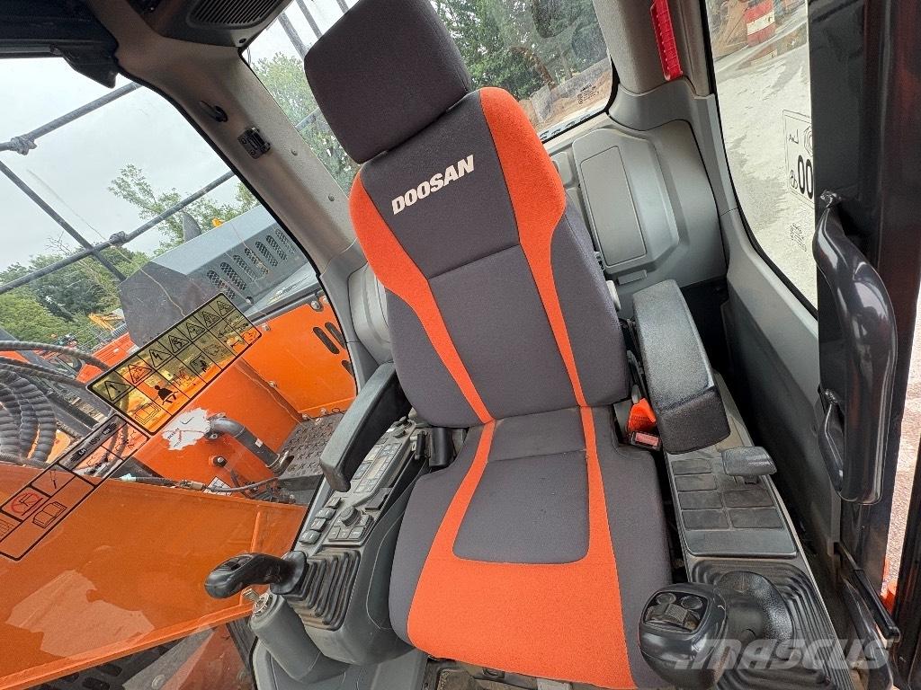 Doosan DX140LCR-5 履帶式 挖土機/掘鑿機/挖掘機
