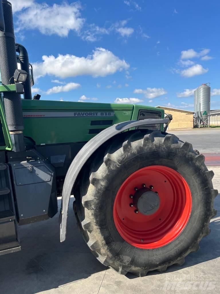Fendt 818 FAVORIT 曳引機