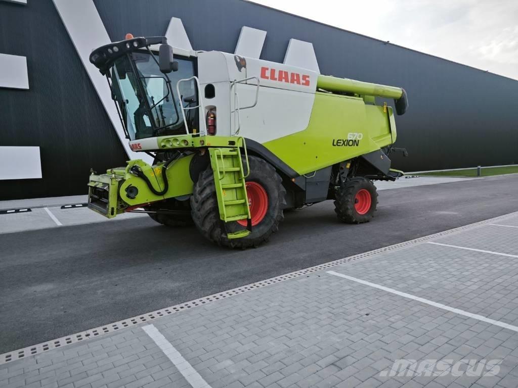 CLAAS Lexion 670 聯合收穫機