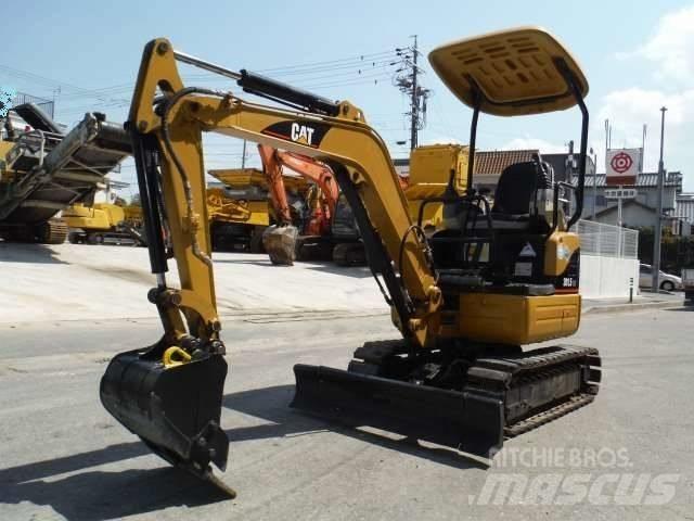 CAT 301.5 CR 小型挖土機/掘鑿機<7t(小型挖掘機)