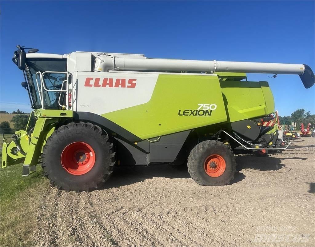 CLAAS Lexion 750 聯合收穫機