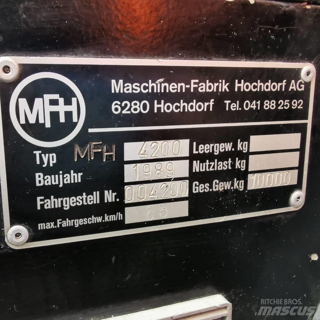 Mfh 4200 掃倉機