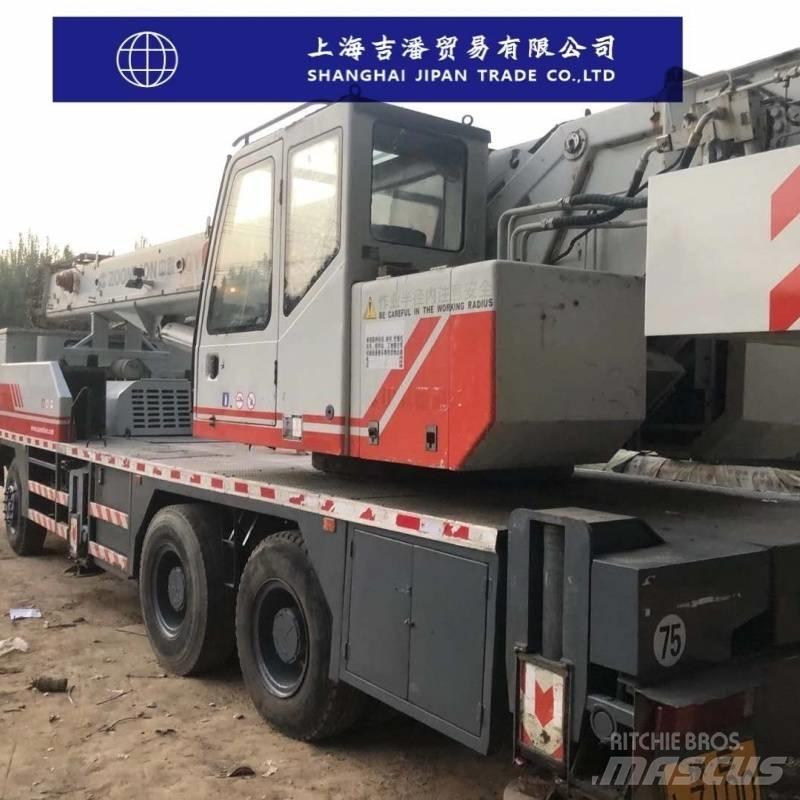 Zoomlion QY 25 全路面起重機/吊車