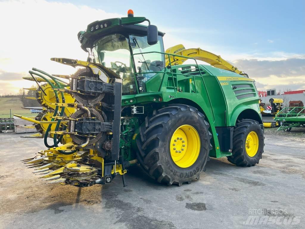 John Deere 8300 牧草收穫機