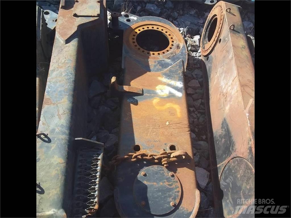 CAT 560 Pendelarm 傳動裝置