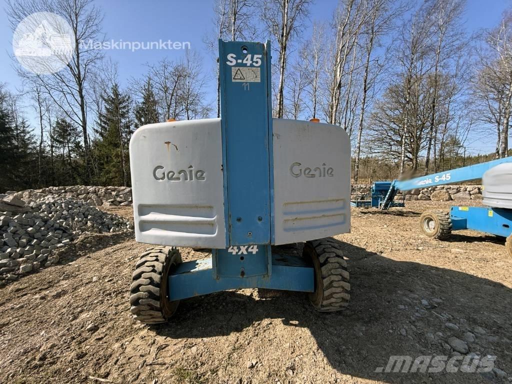 Genie S 45 伸縮臂高空作業車