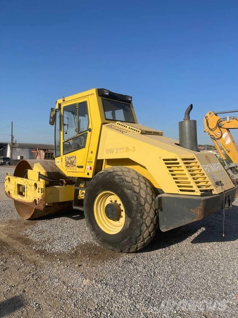 Bomag BW 213 D-3 單輪滾壓機