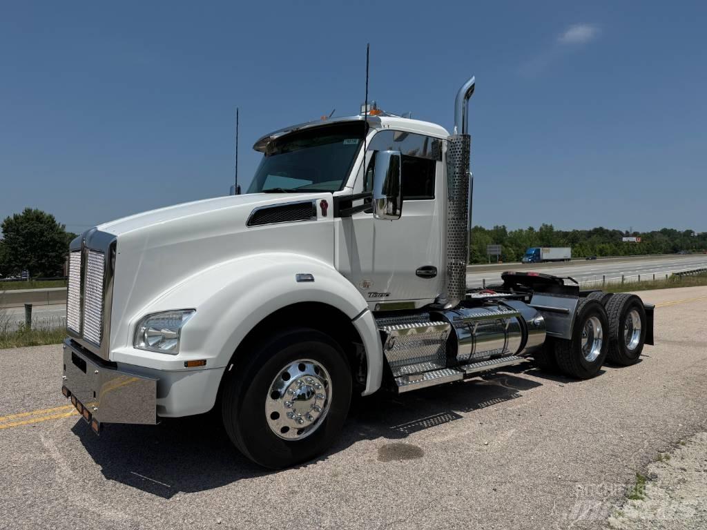 Kenworth T 880 曳引機組件