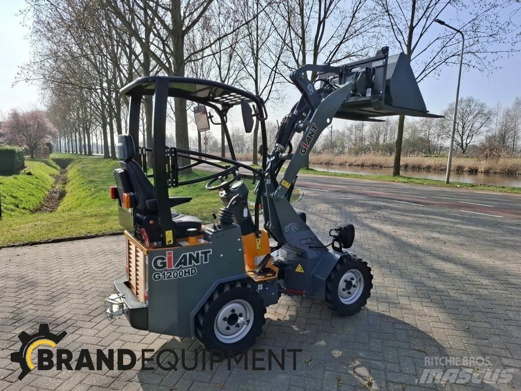 GiANT G1200HD 輪胎式裝載機