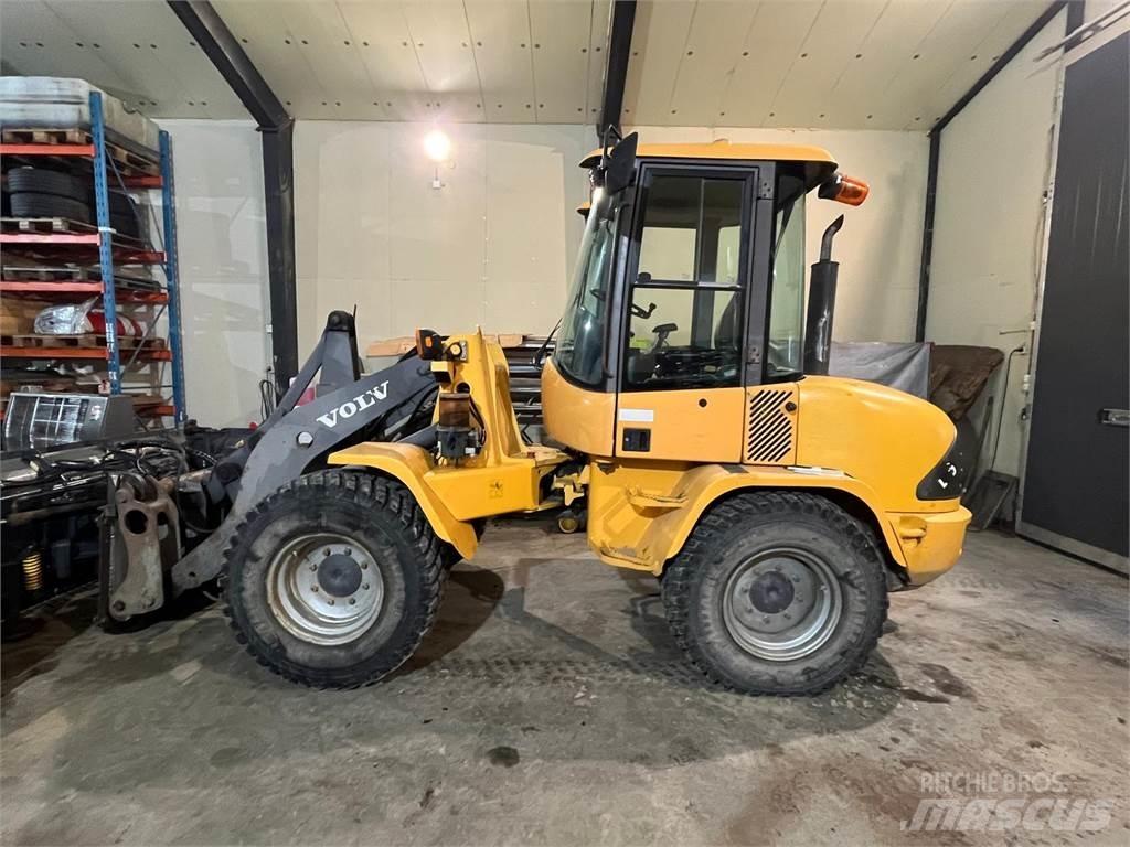 Volvo L35 TP/S 輪胎式裝載機