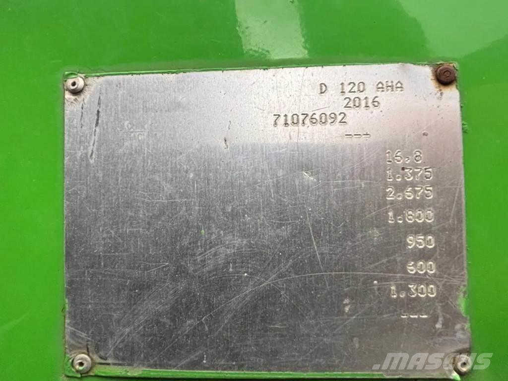 Ausa D120AHA 鉸接式起吊車